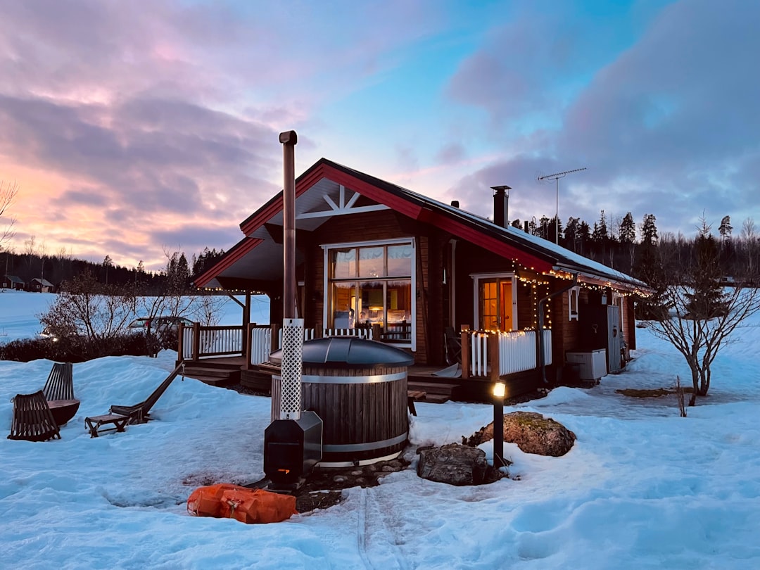 Traditional beautiful rental cottage, Villa Valosa in Finland
